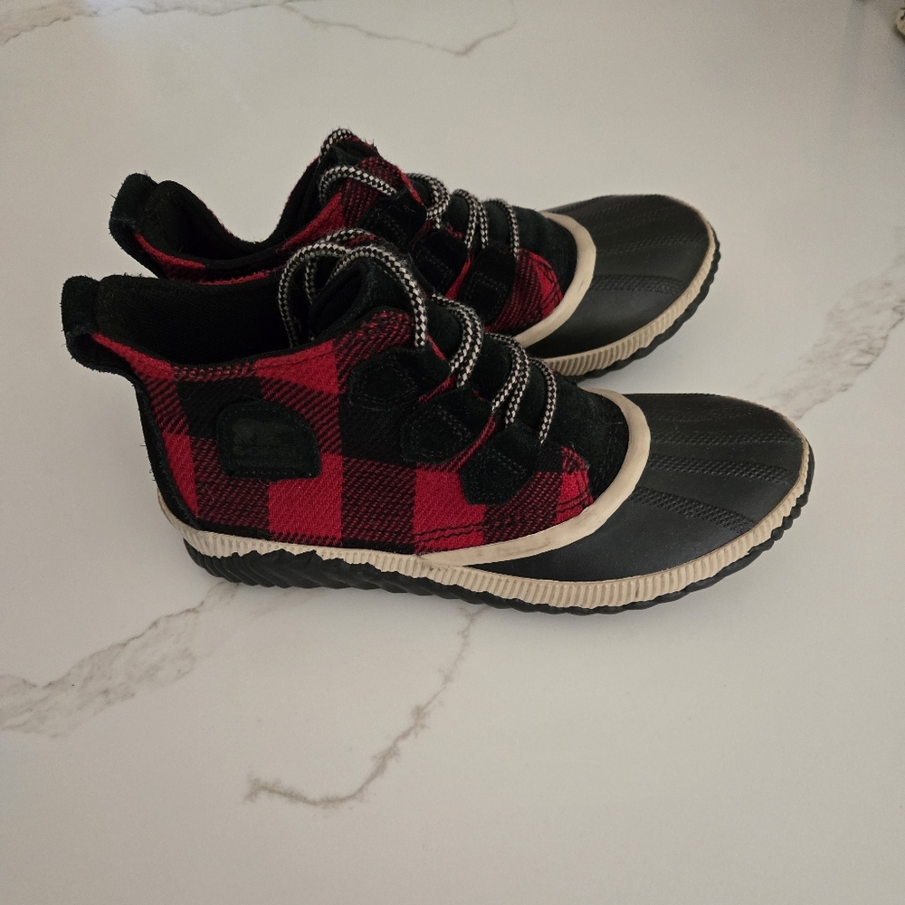 Sorel Buffalo Check Duck Boots